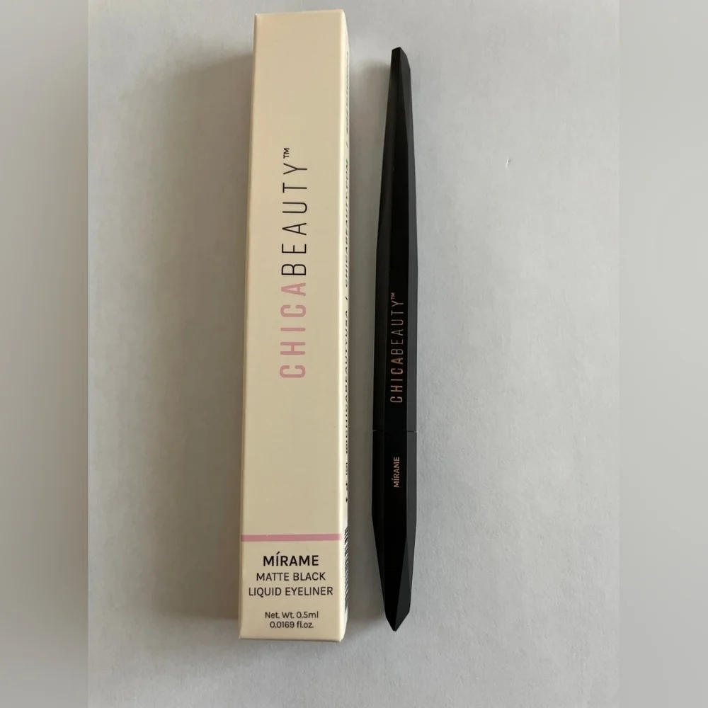Matte Black Liquid Eyeliner